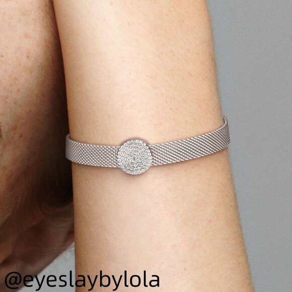 Pandora Round Pavé Clip Charm - Picture 2 of 6